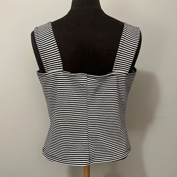 Worthington Women's Black And White Sleeveless Crop Top - Picture 3 of 6